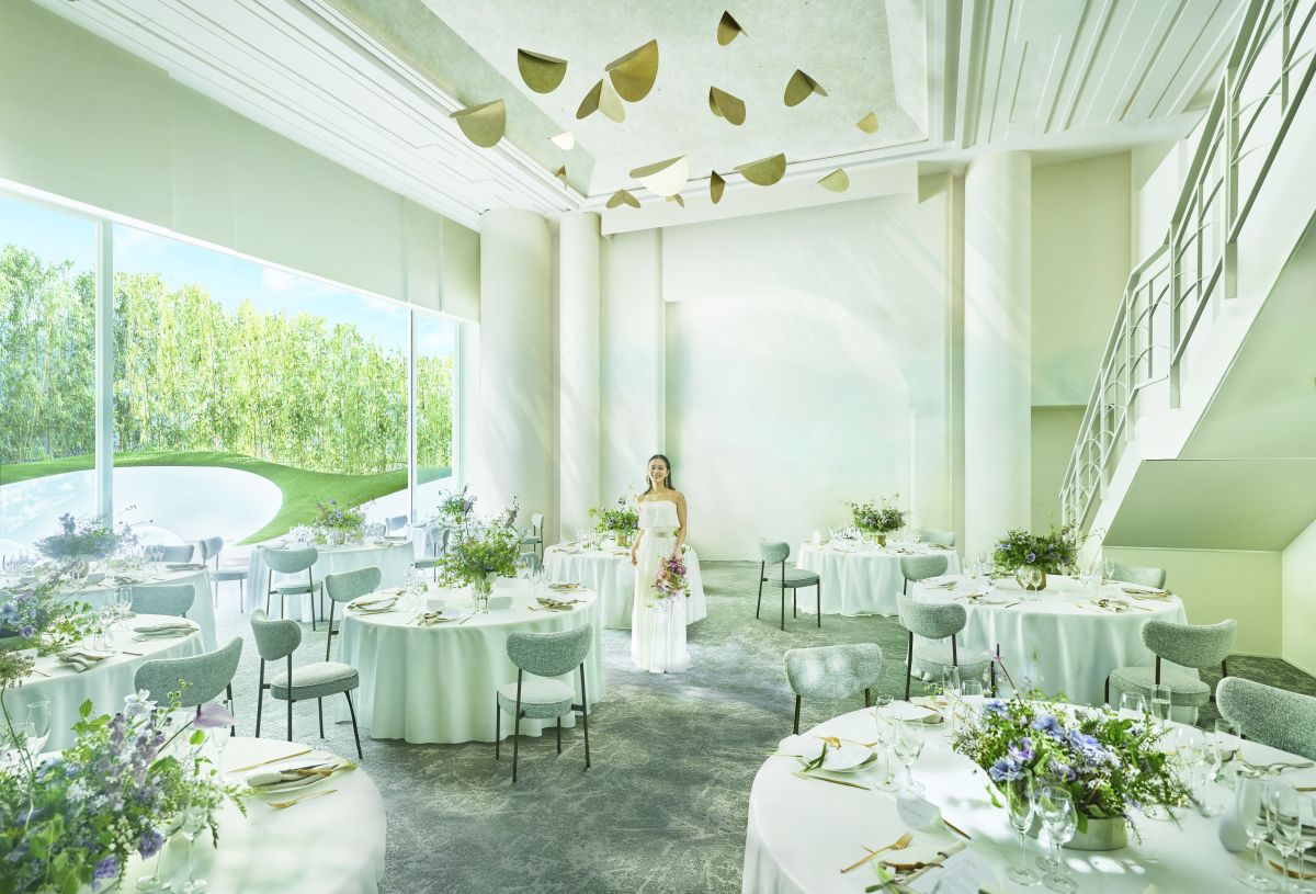 【ROOM202】 上質で華やかな大階段のボールルーム