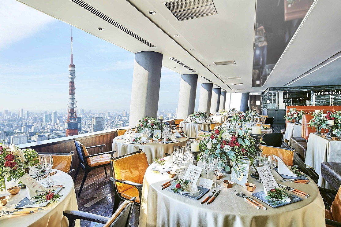 東京タワー目の前、地上180メートルに浮かぶ天空レストラン